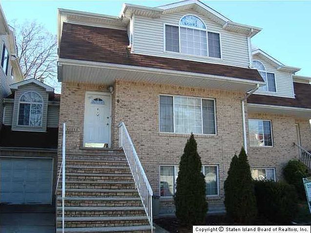 1st image of 40 Wilton Ct #1