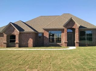 4315 Magee Dr, Texarkana, AR 71854