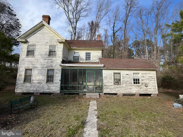 3727 Georges Ln, Crisfield, MD 21817