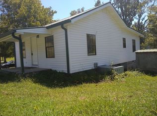 518 Roddy Branch Rd, Rockford, TN 37853