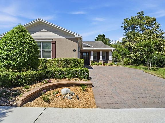 3rd image of 103 Old Moss Cir