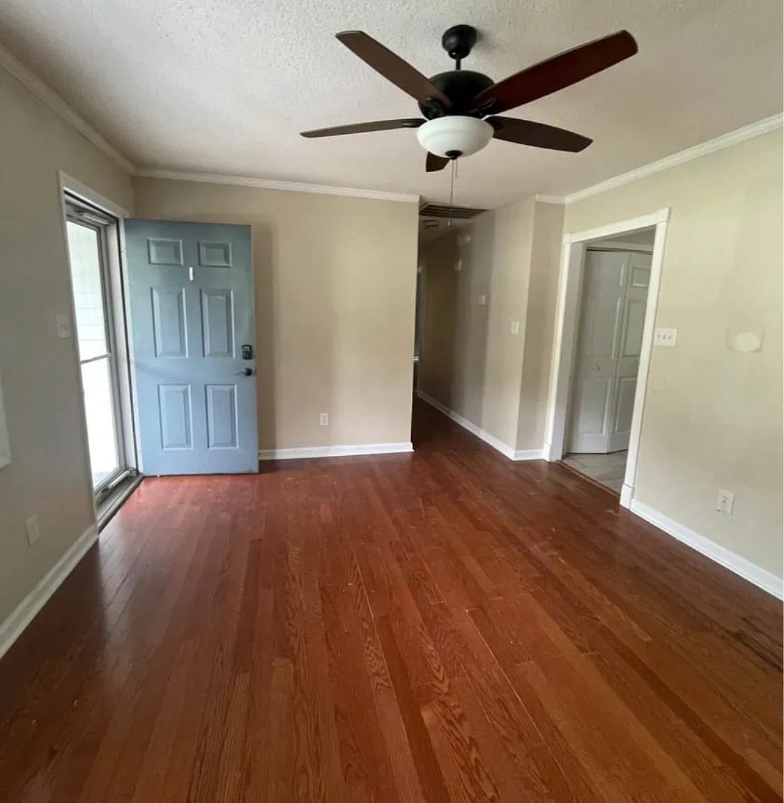 3 bed, 1225 sqft, $1,850 — Photo 4