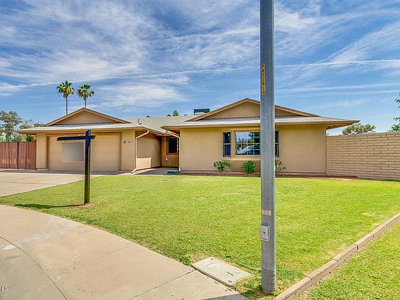 2nd image of 11832 S Maze Ct