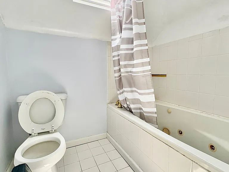 6345 Morrowfield Ave — Photo 63
