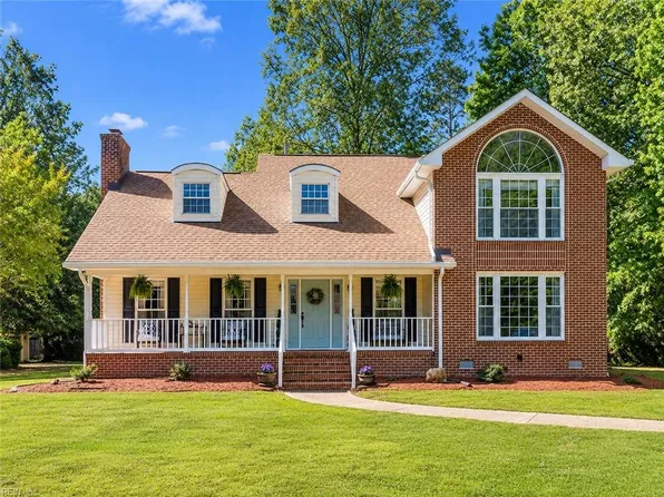123 Barclay Cres, Smithfield, VA 23430