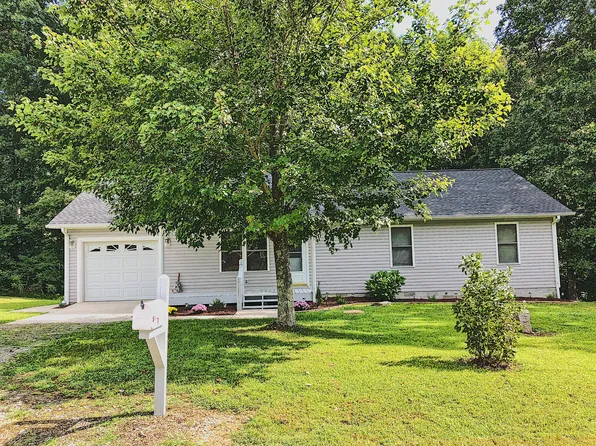 59 Hidden Hollow Cir, Crossville, TN 38571