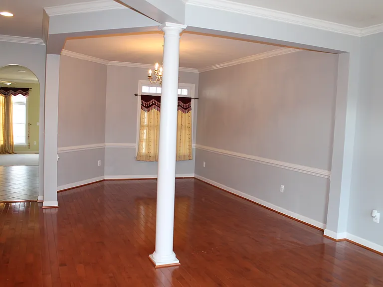 24907 Earlsford Dr — Photo 35