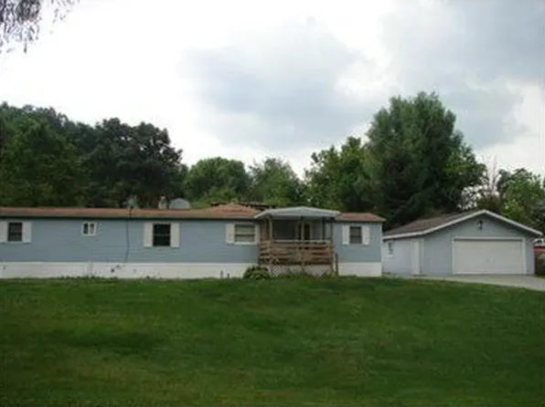 156 Spring St, Yukon, PA 15698