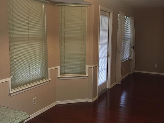 5th image of 2110 Cross Key Dr