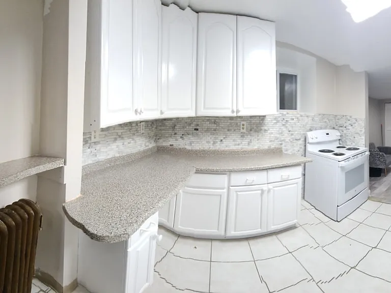 89 N Malcolm St #1 — Photo 14