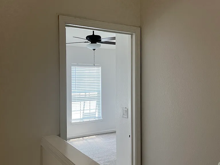 3552 Lone Tree Ln — Photo 5