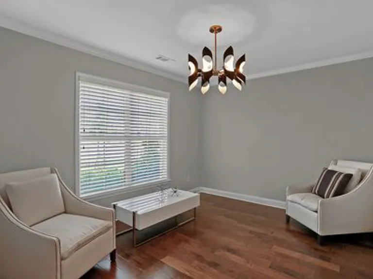 4495 Chestnut Hill Dr — Photo 4