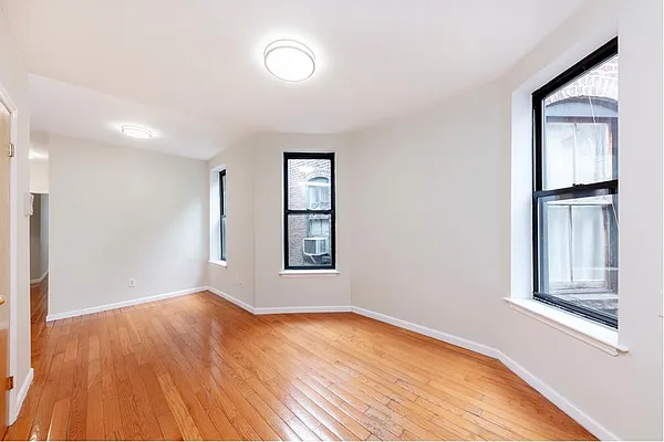 Rented by Douglas Elliman | media 10