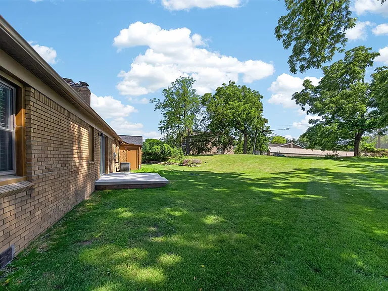 2079 Klingensmith Rd — Photo 30