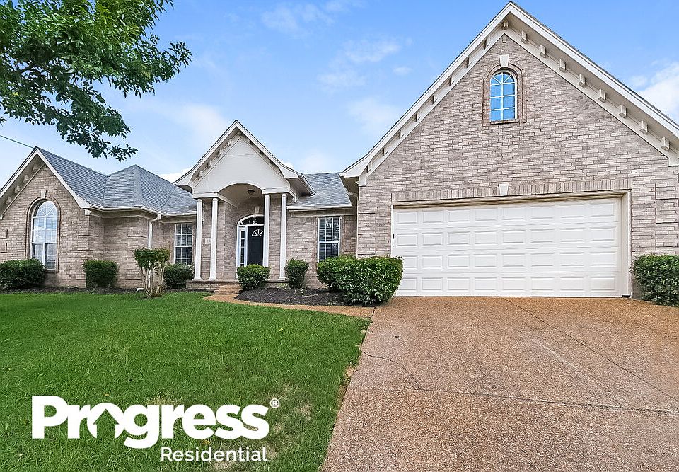 1st image of 8318 Whispering Elm Dr