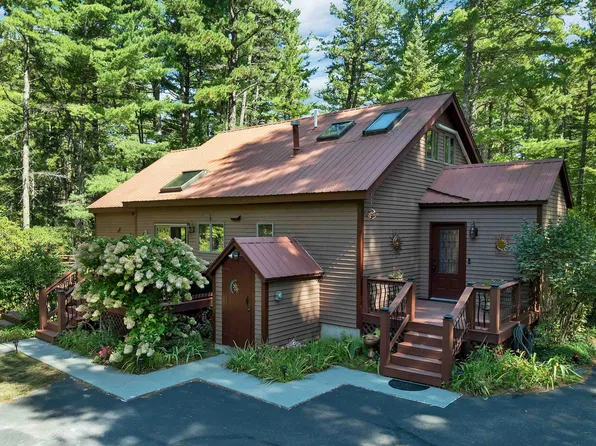 22 Old Mill Road, Ossipee, NH 03890