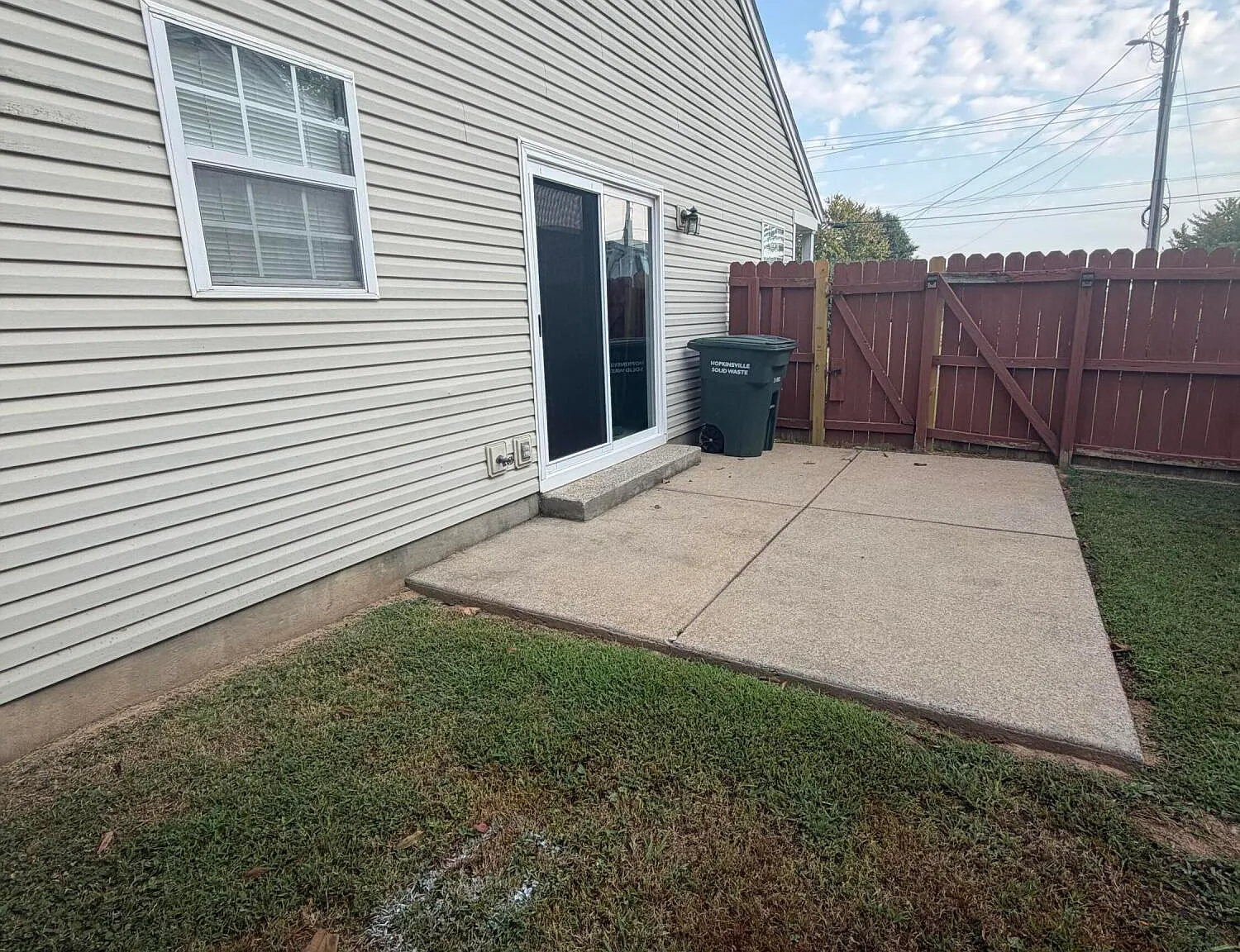 2 bed, 2.0 bath, 867 sqft, $1,200 — Photo 3