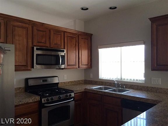 5th image of 3728 Pecos Park Ave