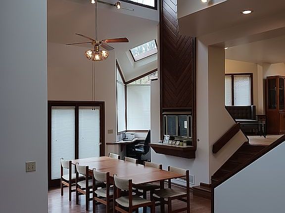 5. Dining room & Office
