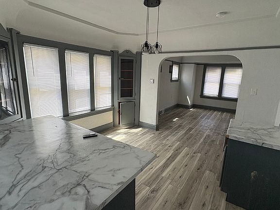 3rd image of 4770 N 40th St
