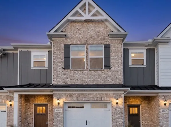 5740 Cloverwood Dr, Rockvale, TN 37153