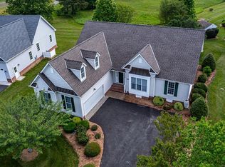 48 Old Field Rd, Irvington, VA 22480