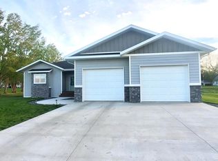 308 W Davis St, Fulda, MN 56131
