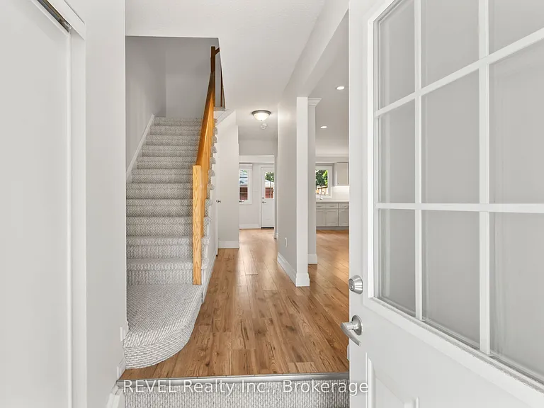 10 Bassett Blvd #56 — Photo 2
