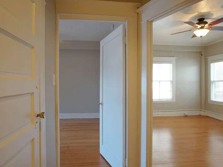 715 SW King Ave #44 — Photo 15