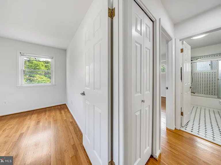 7411 Tillman Dr — Photo 30