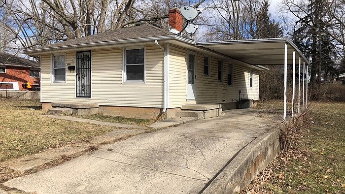 1st image of 2036 Kensington Dr