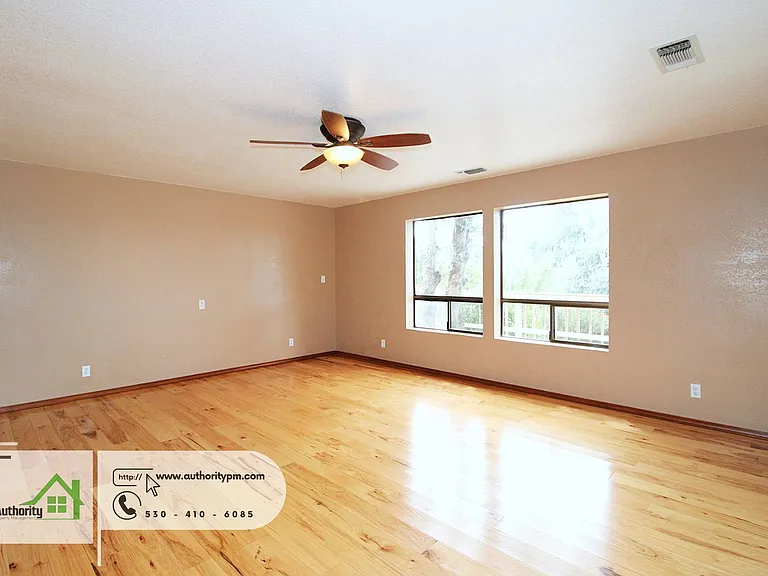 3345 Golden Heights Dr — Photo 20
