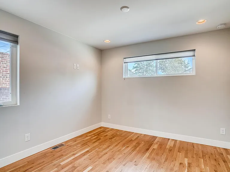 3426 N Josephine St — Photo 10