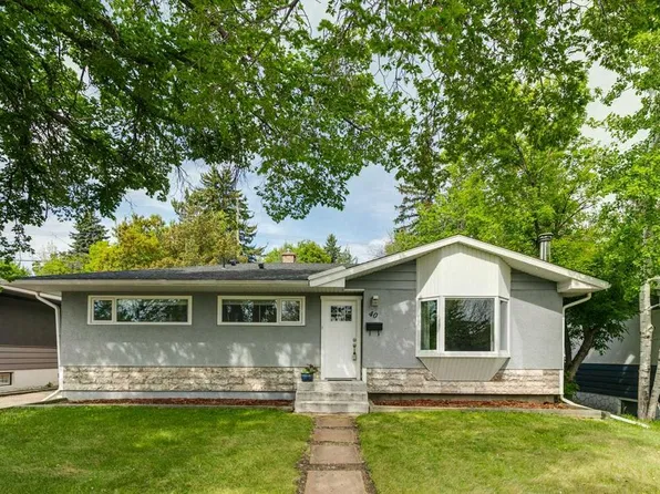 40 E Henefer Rd SW, Calgary, AB T2V 3B4