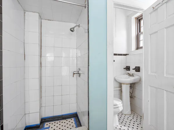 1100 Grandconcourse image 7 of 8