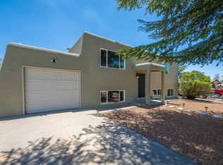 11704 Lexington Ave NE, Albuquerque, NM 87112
