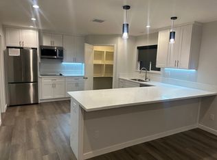 9914 1/2 Bartee Ave #1/2, Pacoima, CA 91331