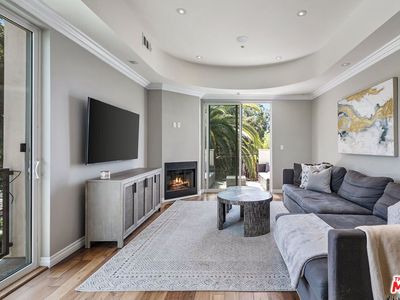 632 N Kings Rd UNIT 202, Los Angeles, CA, 90048