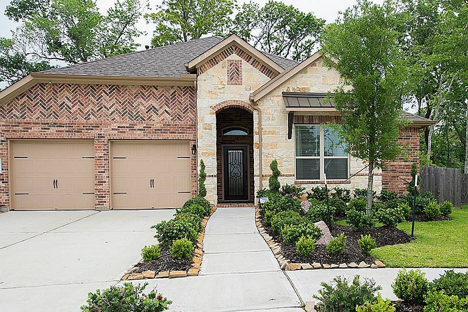 1st image of 17 Assisi Way Ln