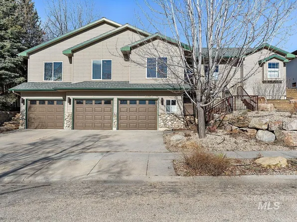 2446 E Parkside Dr, Boise, ID 83712