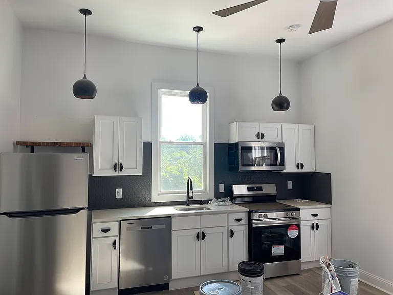 439 Rivermont Ave #3 — Photo 1