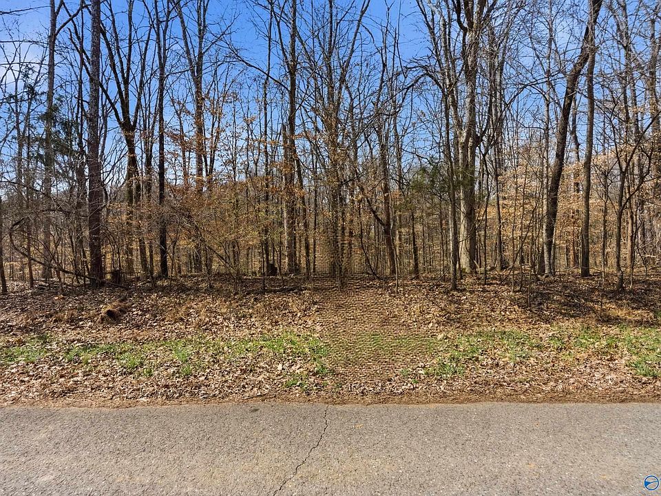 1st image of 24431 Hickory Dr
