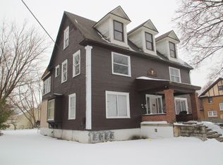 830 Bates St SE, Grand Rapids, MI 49506
