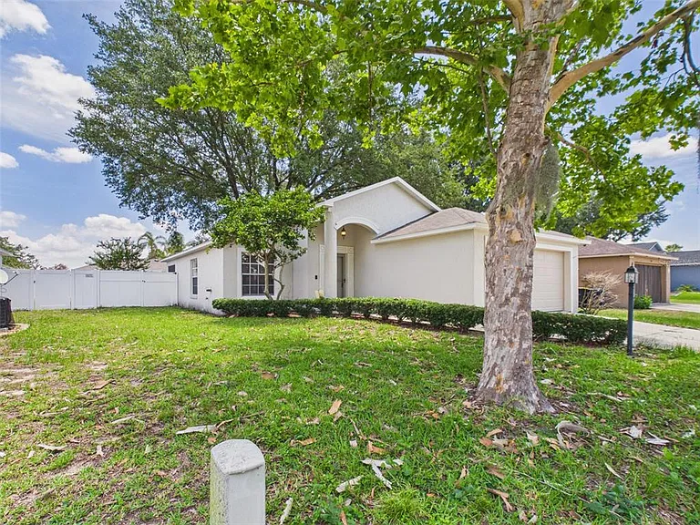 128 Eagle Point Blvd — Photo 33