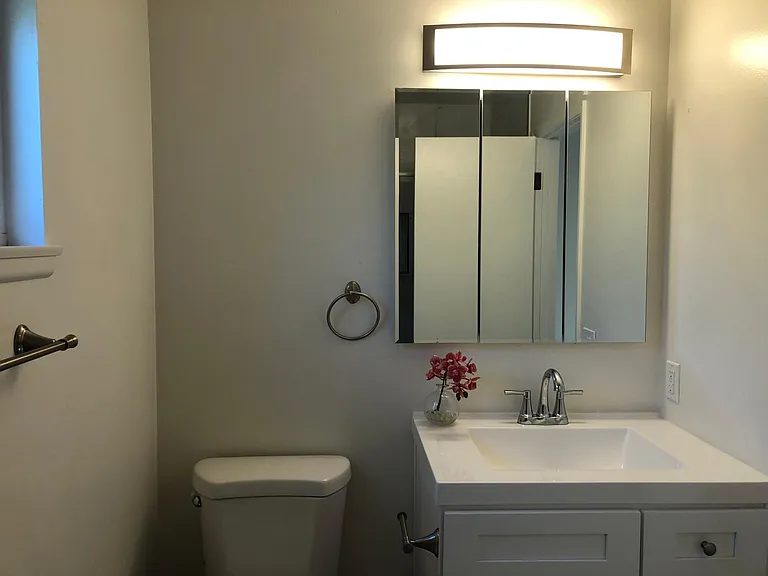 2817 Merlin Ave — Photo 12