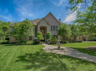 2415 Oak Dr, Dickinson, TX 77539