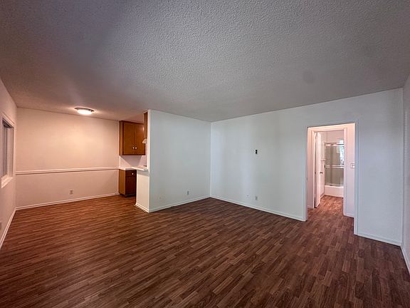 3rd image of 1249 9th St APT 4