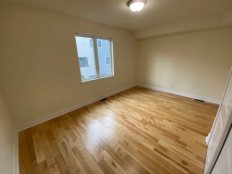 1858 Frankford Ave #B — Photo 17