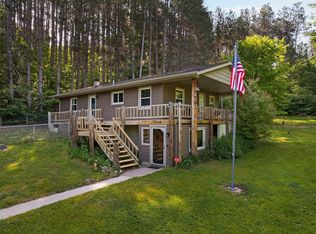 5240 Cedar Valley Rd, Traverse City, MI 49684