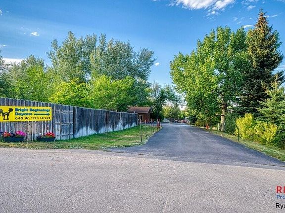 2nd image of 640 W 12th St